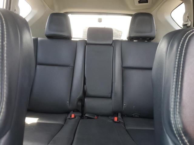 Photo 10 from auction – 2016 TOYOTA RAV4 LIMIT with VIN 2T3DFREV4GW457781