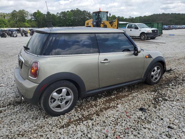 Photo 3 from auction – 2010 MINI COOPER with VIN WMWMF3C54ATZ64395