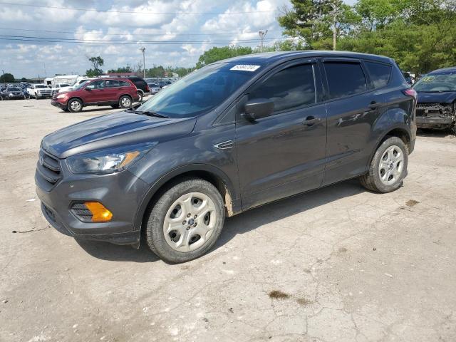 FORD ESCAPE S 2018 مع رقم تعريف المركبة 1FMCU0F75JUC94359 - صورة من المزاد