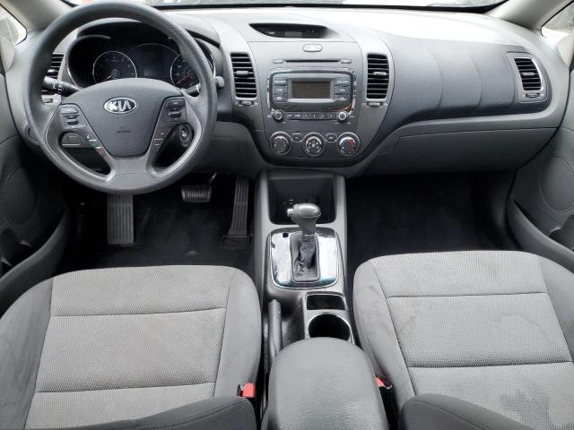 Photo 8 from auction – 2017 KIA FORTE LX with VIN 3KPFK4A74HE102878