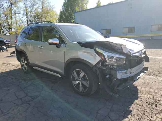 Photo 4 from auction – 2019 SUBARU FORESTER T with VIN JF2SKAWC3KH552723