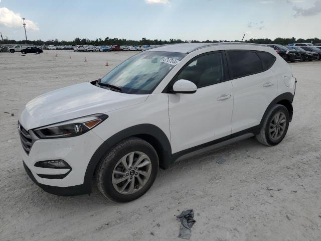 HYUNDAI TUCSON LIM 2017 with VIN KM8J3CA40HU266830 - Photo from auction