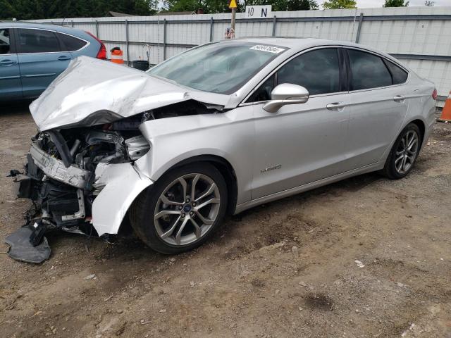 FORD FUSION 2019 with VIN 3FA6P0RU3KR243189 - Photo from auction