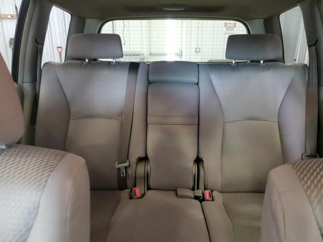 Photo 10 from auction – 2004 TOYOTA HIGHLANDER with VIN JTEGD21A640096448