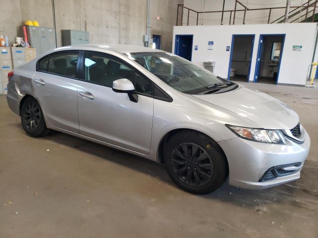 Photo 4 from auction – 2015 HONDA CIVIC LX with VIN 19XFB2F57FE091674