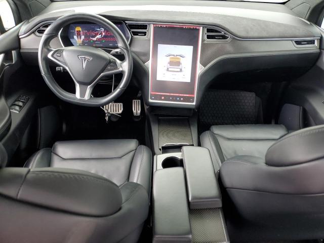 Photo 8 from auction – 2017 TESLA MODEL X with VIN 5YJXCAE24HF055800