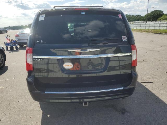 Photo 6 from auction – 2016 CHRYSLER TOWN & COU with VIN 2C4RC1BG9GR200731