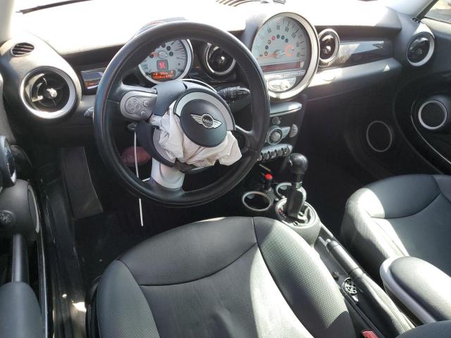 Photo 8 from auction – 2010 MINI COOPER with VIN WMWMF3C57ATZ21850