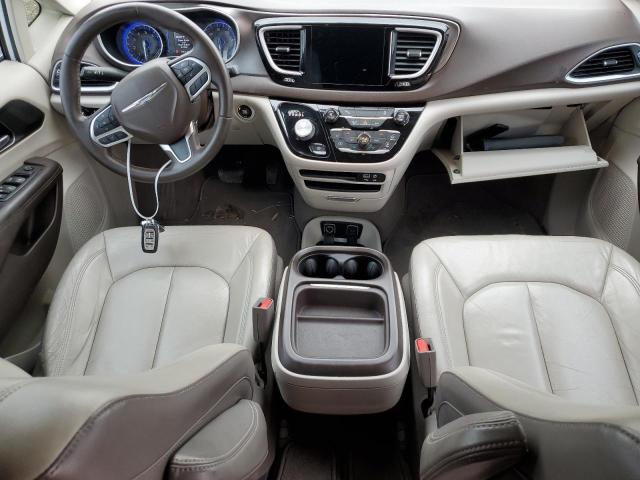 Photo 8 from auction – 2017 CHRYSLER PACIFICA T with VIN 2C4RC1BG1HR572758