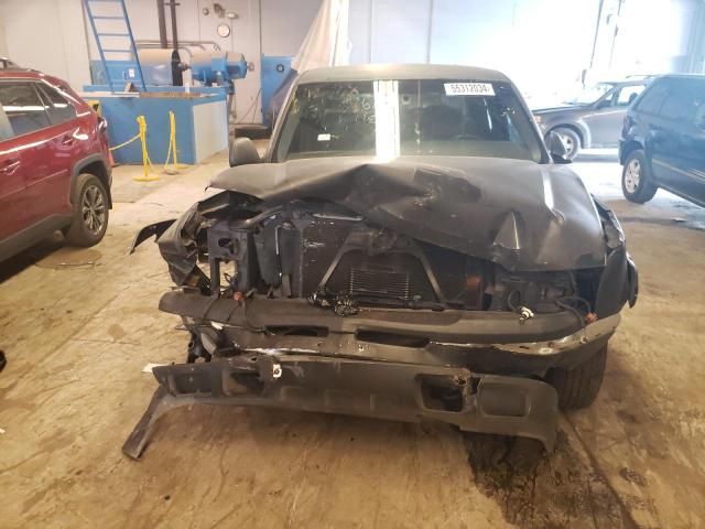 Photo 5 from auction – 2003 CHEVROLET SILVERADO with VIN 2GCEC19V531319338