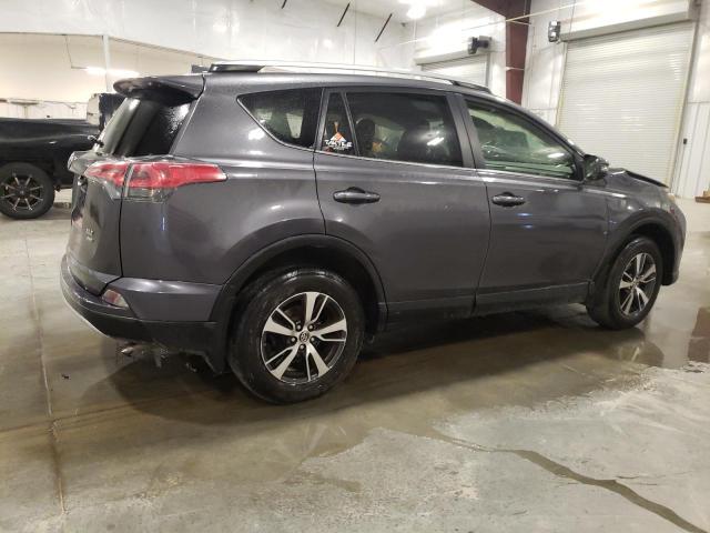 Photo 3 from auction – 2017 TOYOTA RAV4 XLE with VIN JTMRFREV4HJ109646