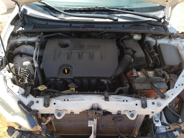 Фото 11 с аукциона – 2014 TOYOTA COROLLA EC с VIN 5YFBPRHE5EP036384