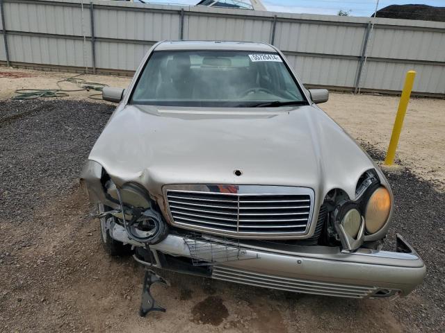 Photo 5 from auction – 1998 MERCEDES-BENZ E 320 with VIN WDBJF65F2WA650517