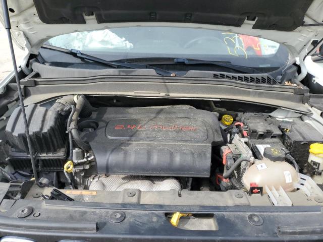 Photo 12 from auction – 2017 JEEP RENEGADE S with VIN ZACCJAAB0HPF88939