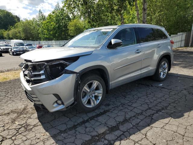 TOYOTA HIGHLANDER 2018 with VIN 5TDDZRFH4JS834652 - Photo from auction