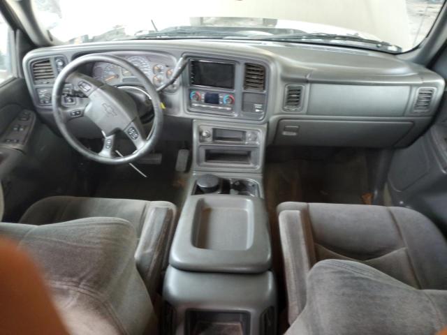 Photo 8 from auction – 2004 CHEVROLET SILVERADO with VIN 1GCEK19T94E190957
