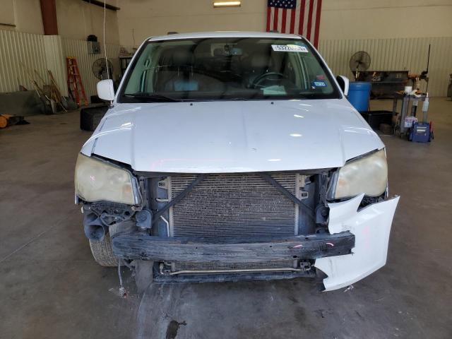Photo 5 from auction – 2014 CHRYSLER TOWN & COU with VIN 2C4RC1BGXER440402