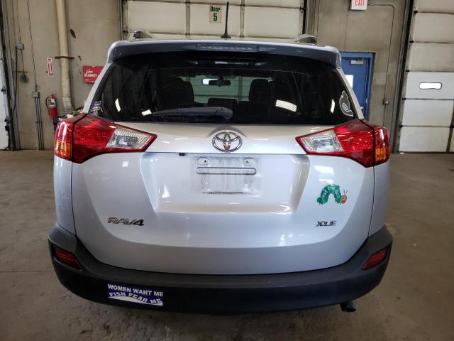 Photo 6 from auction – 2014 TOYOTA RAV4 XLE with VIN 2T3WFREV0EW119106