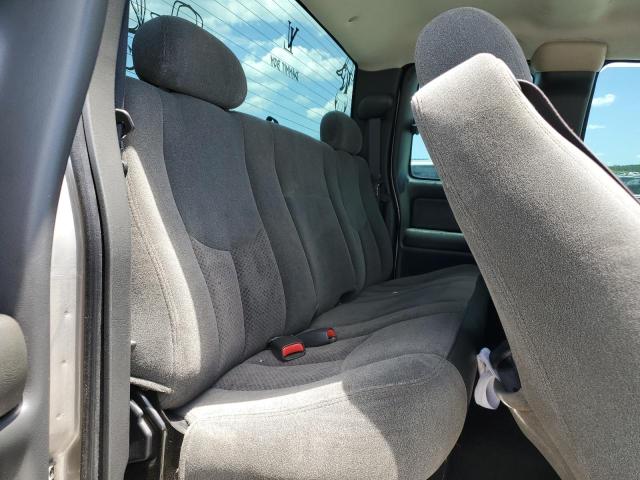 Photo 10 from auction – 2004 CHEVROLET SILVERADO with VIN 2GCEC19V941239347