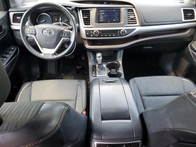 Zdjęcie 8 z aukcji – 2015 TOYOTA HIGHLANDER z VIN 5TDZKRFH9FS107573