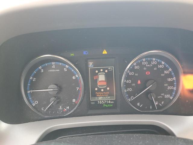 Photo 9 from auction – 2017 TOYOTA RAV4 LIMIT with VIN 2T3DFREV8HW674283