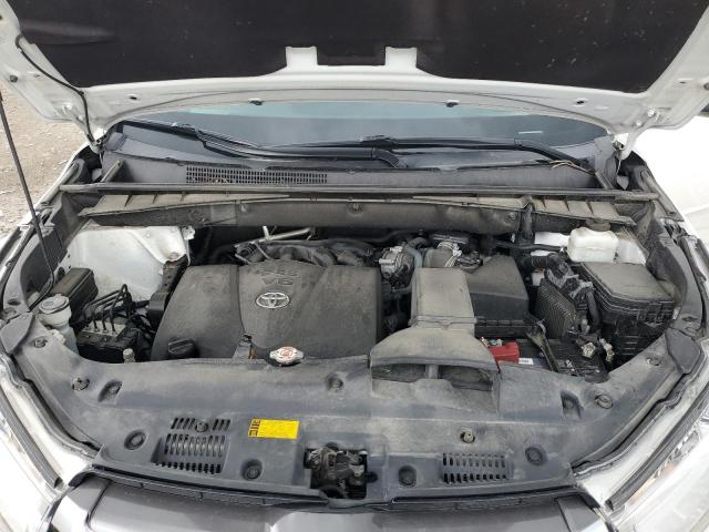 Photo 12 from auction – 2019 TOYOTA HIGHLANDER with VIN 5TDJZRFH0KS572097