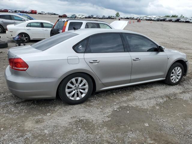 Photo 3 from auction – 2014 VOLKSWAGEN PASSAT S with VIN 1VWAS7A31EC092738