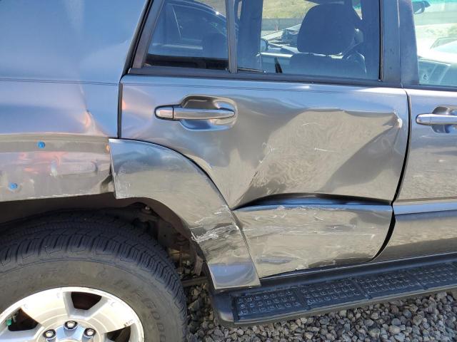 Photo 11 from auction – 2005 TOYOTA 4RUNNER SR with VIN JTEBU14R558038758