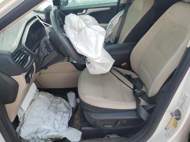 Photo 7 from auction – 2020 FORD ESCAPE SE with VIN 1FMCU9G69LUB04818