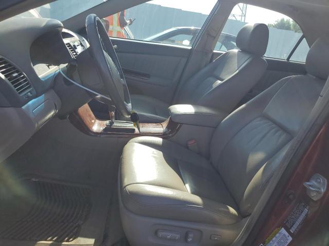 Photo 7 from auction – 2005 TOYOTA CAMRY LE with VIN 4T1BE30K15U102772