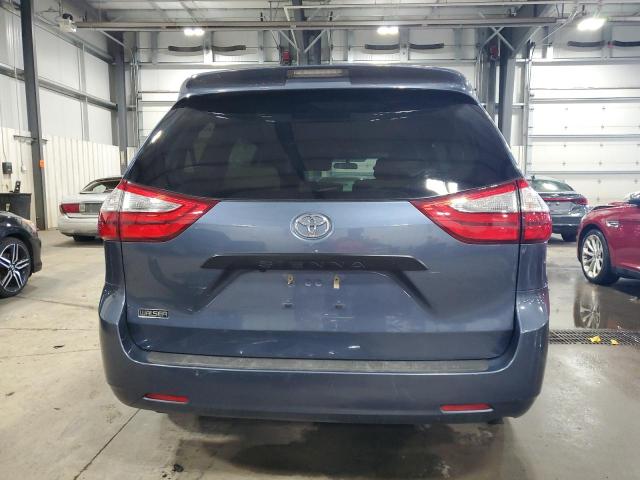 Photo 6 from auction – 2017 TOYOTA SIENNA with VIN 5TDZZ3DC8HS815431