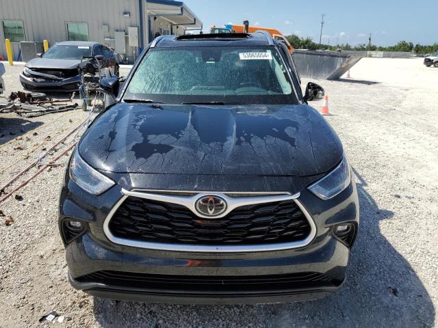 Photo 5 from auction – 2021 TOYOTA HIGHLANDER with VIN 5TDGZRAH1MS532325
