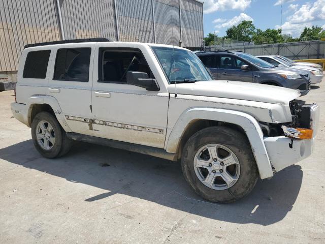 Photo 4 from auction – 2010 JEEP COMMANDER with VIN 1J4RG4GK7AC147038