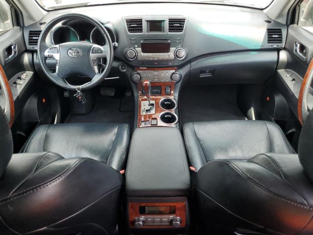 Photo 8 from auction – 2011 TOYOTA HIGHLANDER with VIN 5TDDK3EH8BS049409