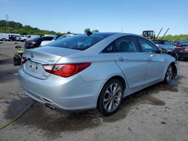 Photo 3 from auction – 2013 HYUNDAI SONATA SE with VIN 5NPEC4ABXDH586901