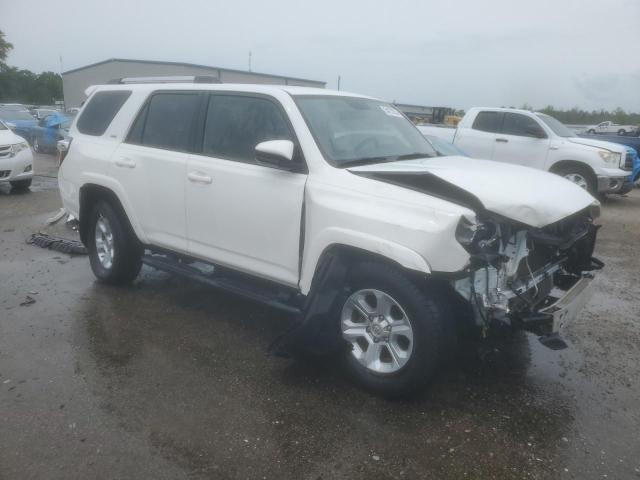 Photo 4 from auction – 2019 TOYOTA 4RUNNER SR with VIN JTEZU5JR5K5211623