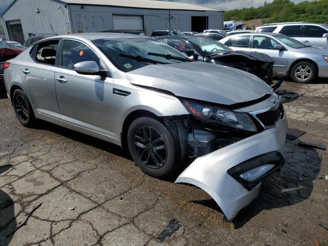 Foto 4 de la subasta – 2013 KIA OPTIMA LX con VIN KNAGM4A79D5372612