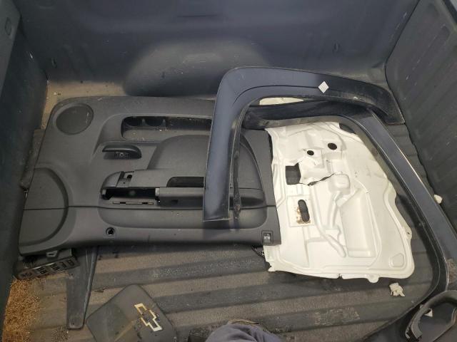 Photo 12 from auction – 2010 CHEVROLET SILVERADO with VIN 3GCRKSE37AG205151