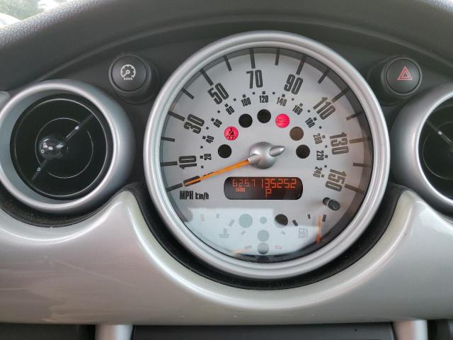 Photo 9 from auction – 2004 MINI COOPER with VIN WMWRC33414TJ59660