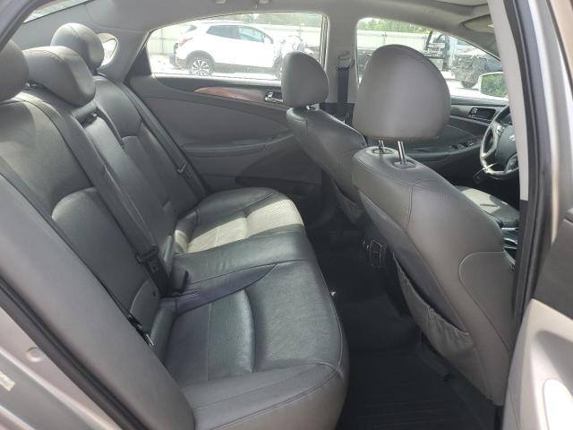 Photo 10 from auction – 2012 HYUNDAI SONATA HYB with VIN KMHEC4A45CA032331