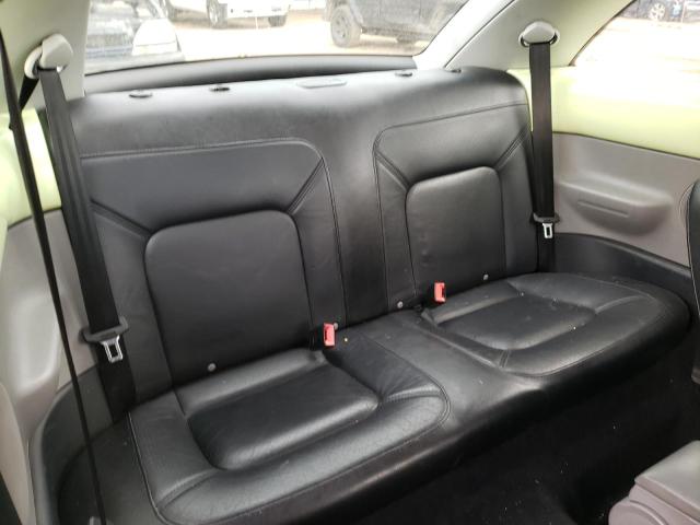 Photo 10 from auction – 2001 VOLKSWAGEN NEW BEETLE with VIN 3VWCD21C91M469198