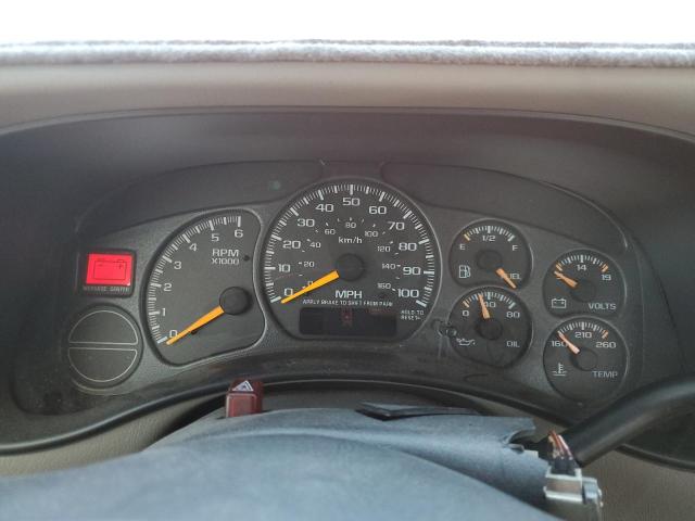 Photo 9 from auction – 2000 CHEVROLET SILVERADO with VIN 1GCEC14V8YZ192252