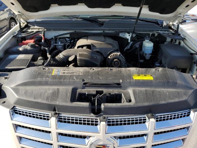 Photo 12 from auction – 2010 CADILLAC ESCALADE L with VIN 1GYUKBEF7AR111009