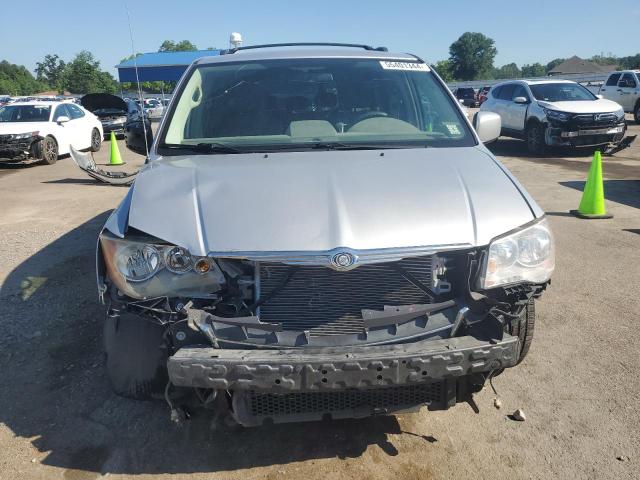 Photo 5 from auction – 2010 CHRYSLER TOWN & COU with VIN 2A4RR5D16AR440951