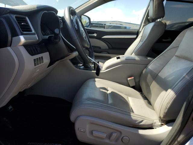 Zdjęcie 7 z aukcji – 2016 TOYOTA HIGHLANDER z VIN 5TDJKRFH5GS297404