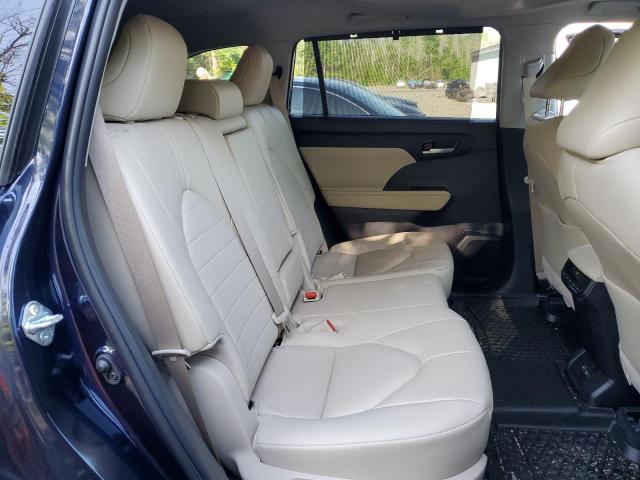Photo 11 from auction – 2024 TOYOTA HIGHLANDER with VIN 5TDKDRBH2RS535748