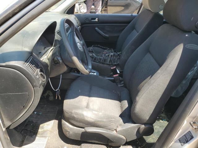 Photo 7 from auction – 2004 VOLKSWAGEN GOLF GL with VIN 9BWFL61J644017515