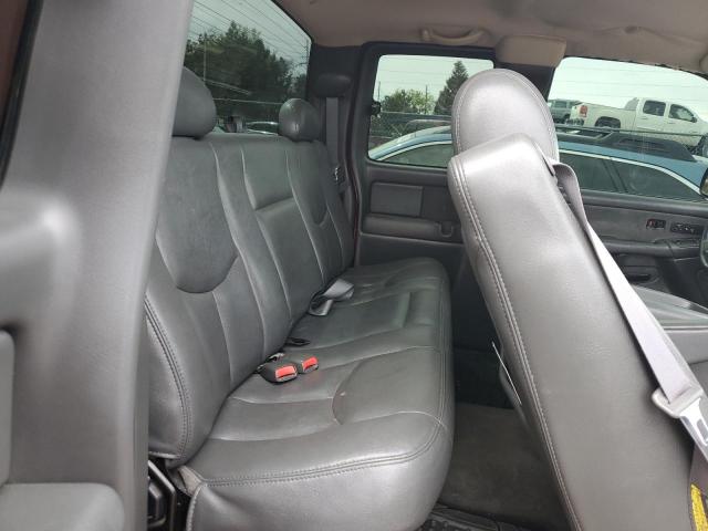 Photo 10 from auction – 2003 CHEVROLET SILVERADO with VIN 2GCEK19N331366421