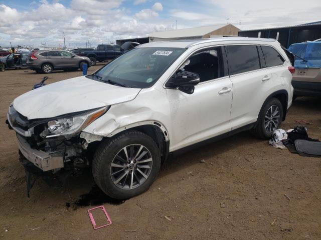 TOYOTA HIGHLANDER 2019 with VIN 5TDJZRFH5KS942315 - Photo from auction