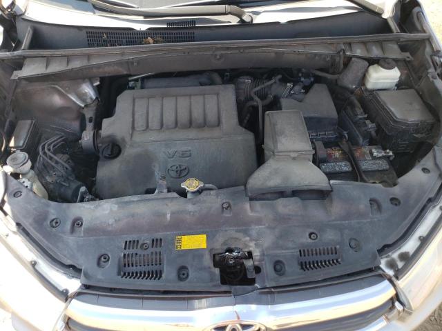 Photo 12 from auction – 2015 TOYOTA HIGHLANDER with VIN 5TDJKRFHXFS183025